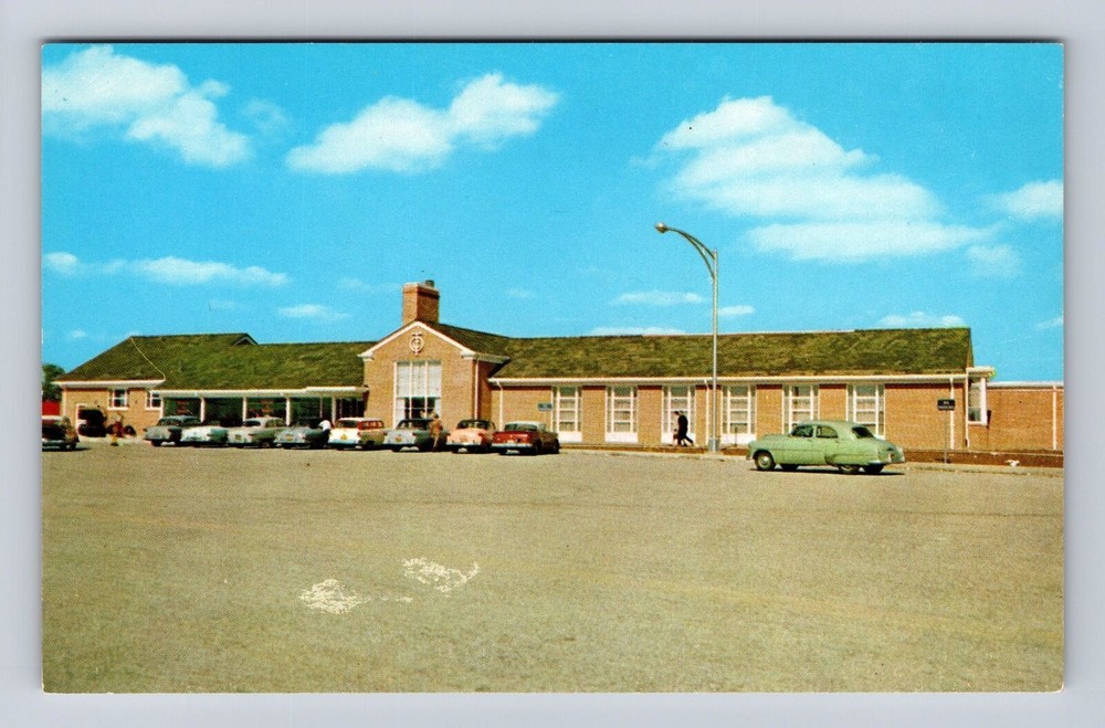 OH-Ohio, Service Plaza on Ohio Turnpike, Antique Vintage Souvenir Postcard