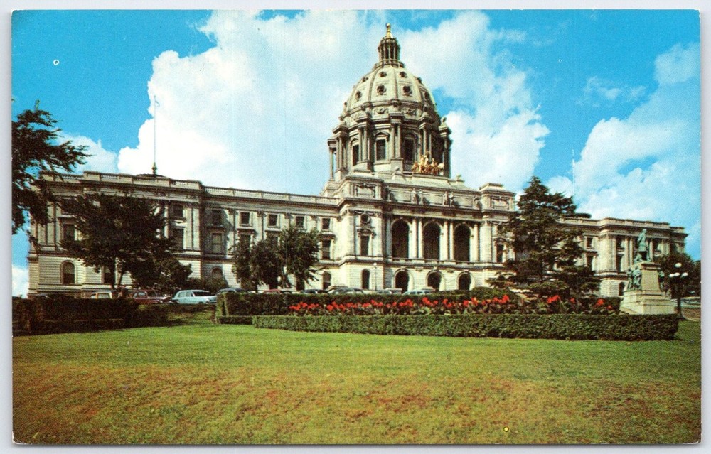 St. Paul Minnesota State Capitol Building Chrome Postcard Ektachrome