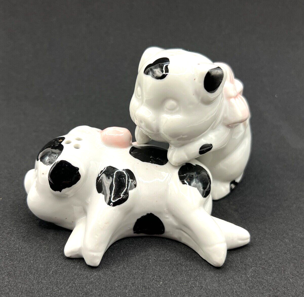 Vtg Spotted Pigs Salt and Pepper Shakers Interlocking Humping Ceramic Pink Bow