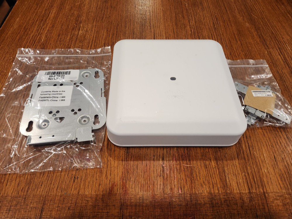 Cisco AIR-AP2802I-B-K9 2800i AP DualBand Controller Based with  mounting bracket