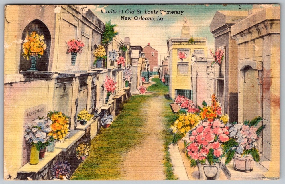 Vtg Linen Postcard Old St Louis Cemetery New Orleans, LA 1950s