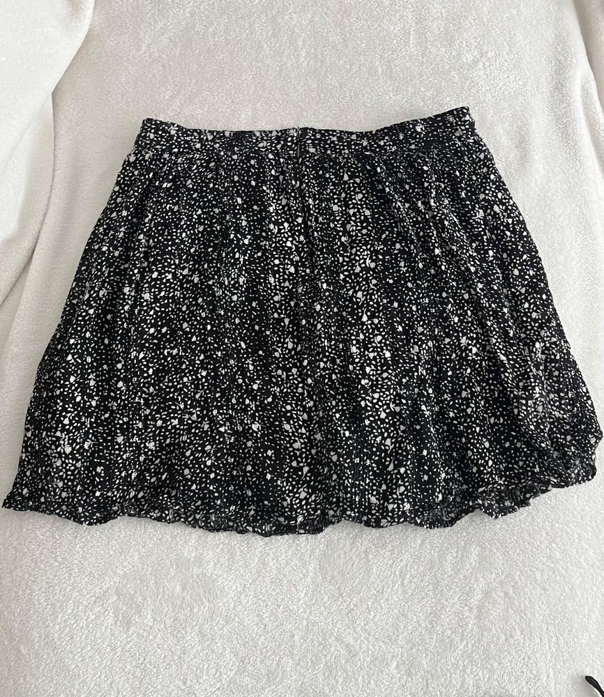 Lucky Brand Women’s Casual Black/White Lined Mini Skirt Size Small Pockets