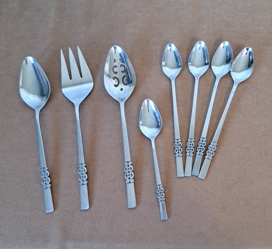 Stainless Serving Ware International Deluxe