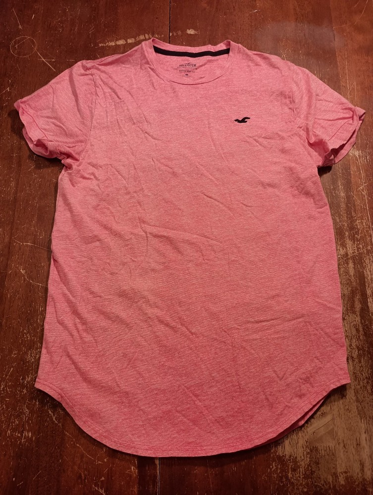 Hollister Men's Salmon Must Have Collection Curved Hem T-shirt Size Large