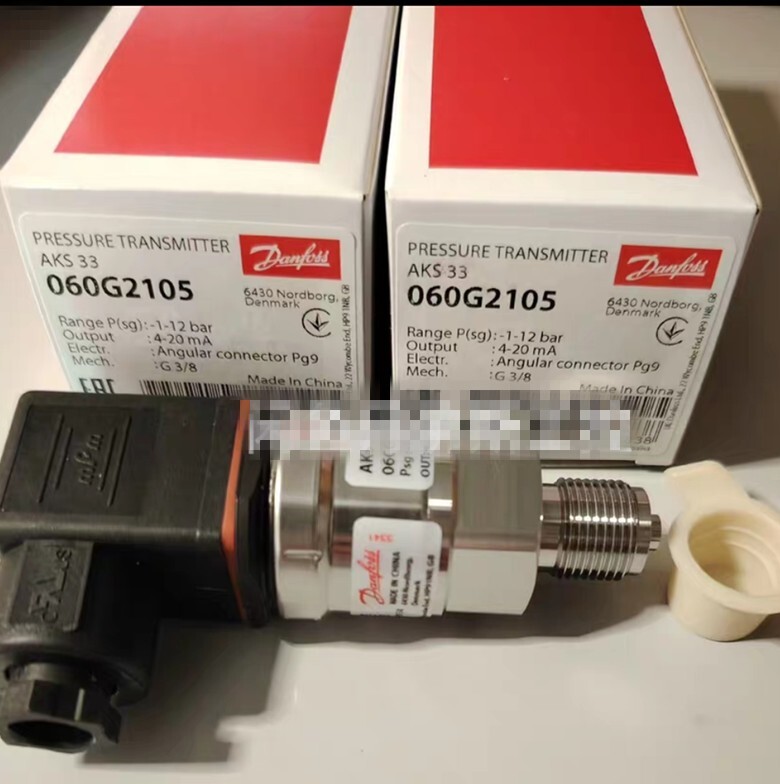 1PCS Danfoss AKS33 060G2105 pressure sensor