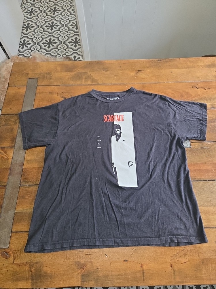 Scarface The World Is Yours Movie Graphic T-Shirt Black Mens XL Tony Montana