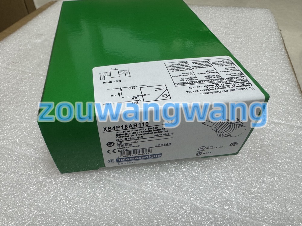 NEW Telemecanique XS4P18AB110 Inductive Proximity Switch Sensor #Z #G
