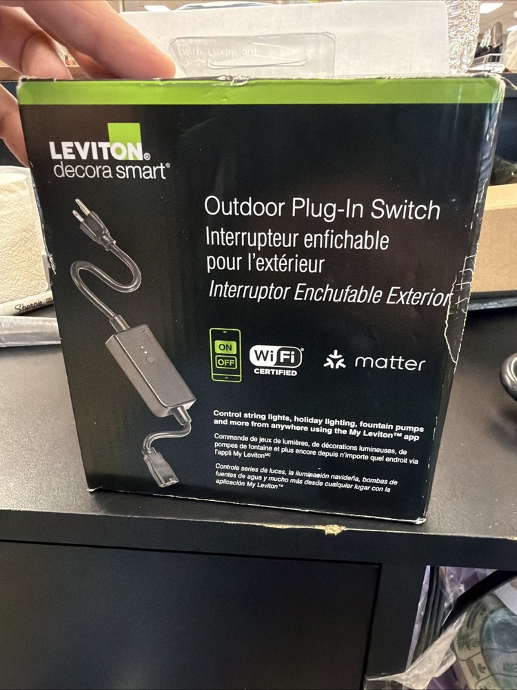 I-7. Leviton Decora Smart Wi-Fi Outdoor Plug, Works with Matter, My Leviton, Ale