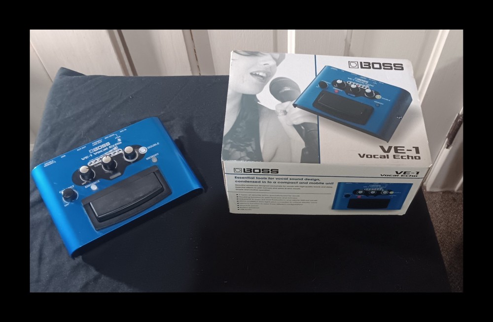Boss VE-1 Vocal Echo Vocal Effect Processor