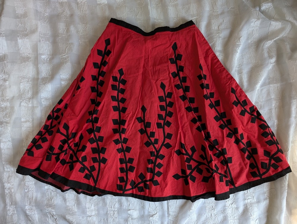 Mix Nouveau Women's Skirt Red with Black Vine Detail 100% Cotton