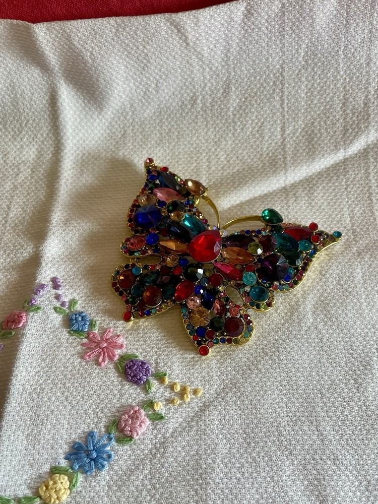 Vintage Multicolor Rhinestone Butterfly Figural Brooch Gold Tone