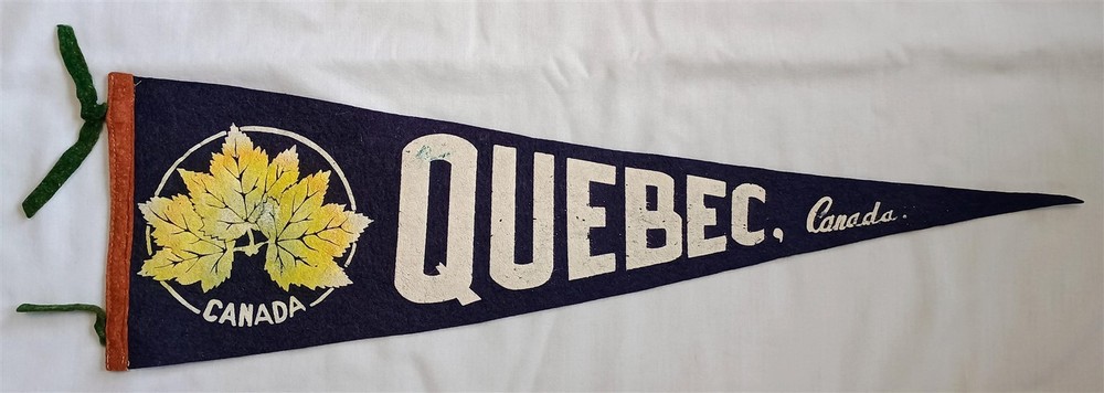 Vintage Quebec Canada Souvenir Felt Pennant