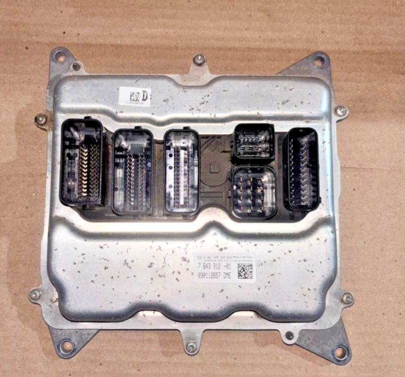 BMW 3,5 SERIES F30 F10 F11 X3 F25 N20 ENGINE CONTROL ECU MODULE DME 7643312
