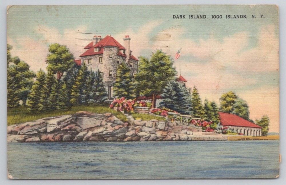 Dark Island 1000 Islands NY Linen Postcard Castle Boldt Alexandria Bay 1940s