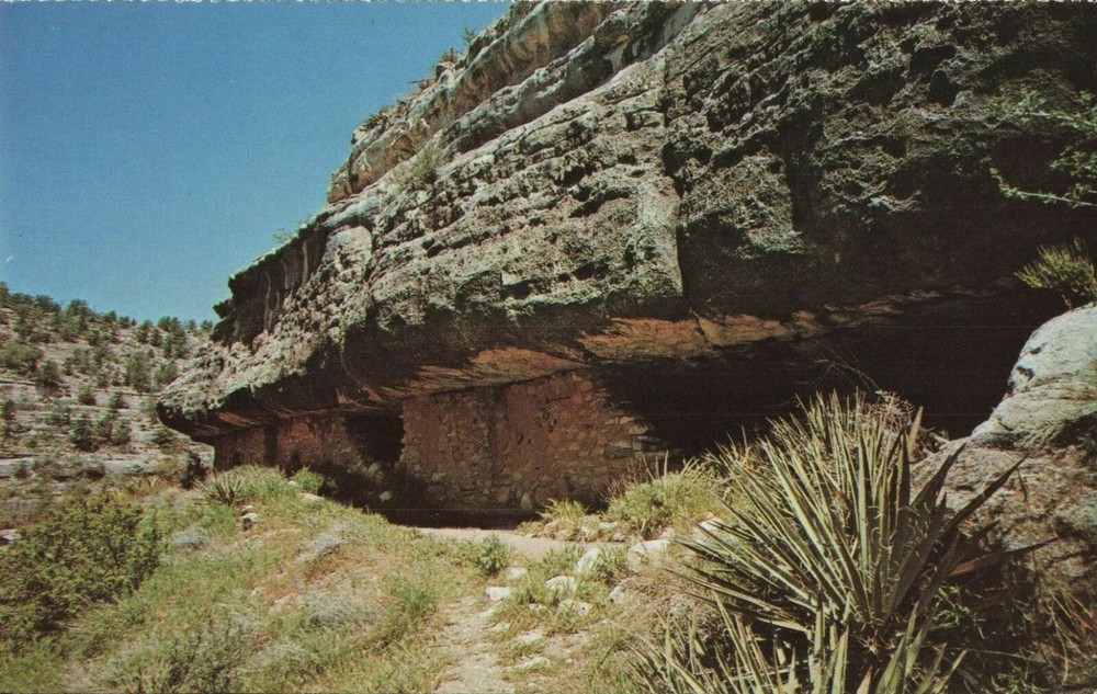 Cliff Homes - Walnut Canyon National Monument - Flagstaff Arizona AZ - Postcard