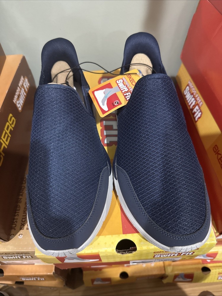 Skechers Swift Fit Hands Free  Equalizer Sneaker, Men's, Dark Blue, Size 8.5