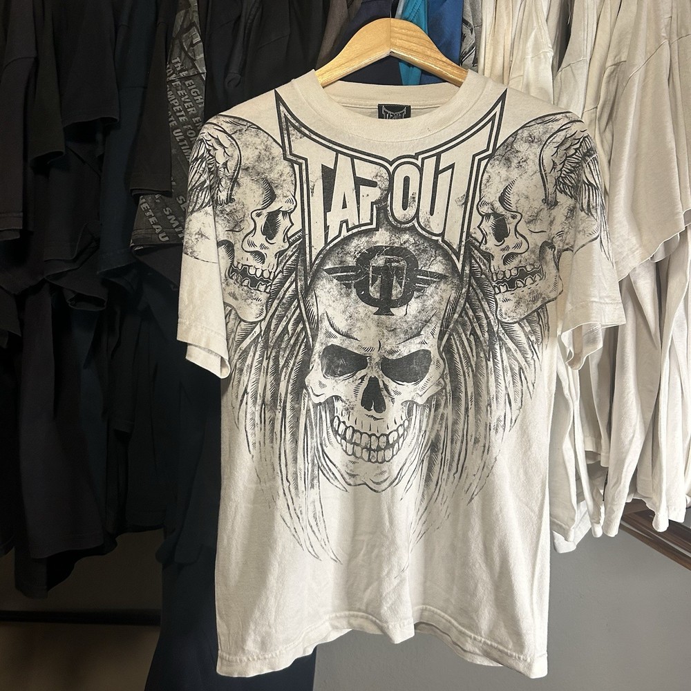 Y2K 2000s Tapout Grunge Big Graphic T Shirt Size Medium White MMA Style