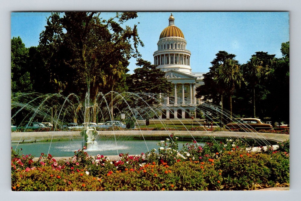 Sacramento, CA-California, State Capitol Fountain Gardens Vintage Postcard