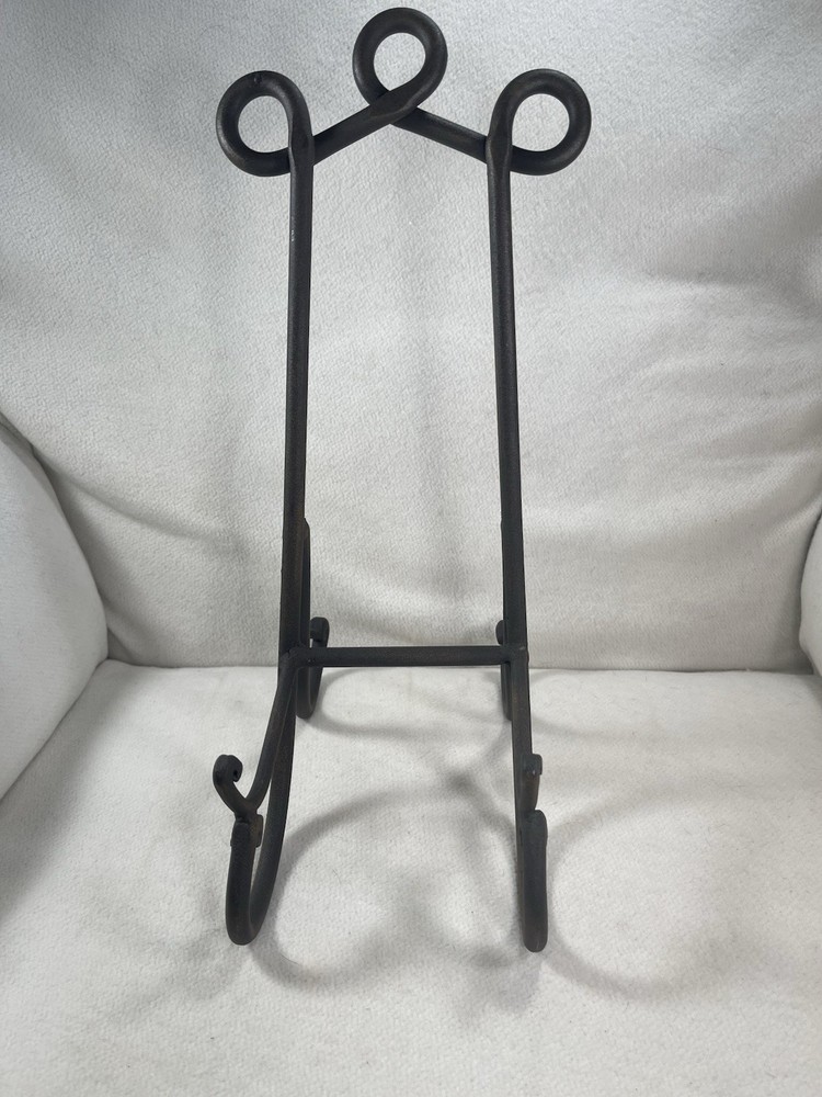 Vtg Wrought Iron Tabletop Display Easel Ornate Heavy Metal Plate Book Picture