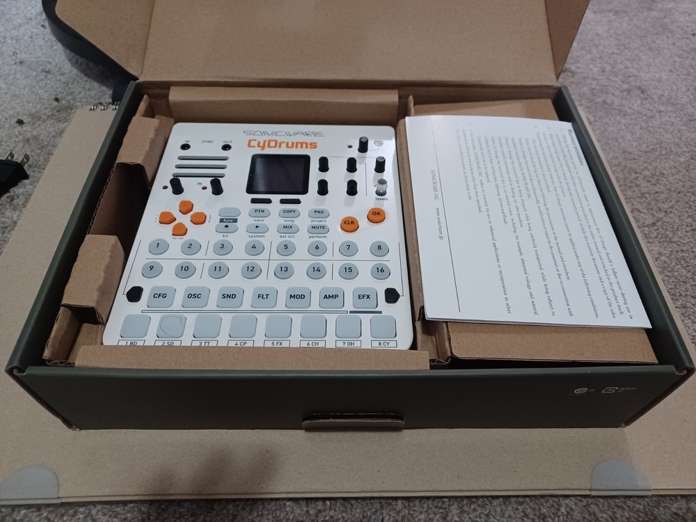 Barely used Sonicware Cydrum as shown. Works great.