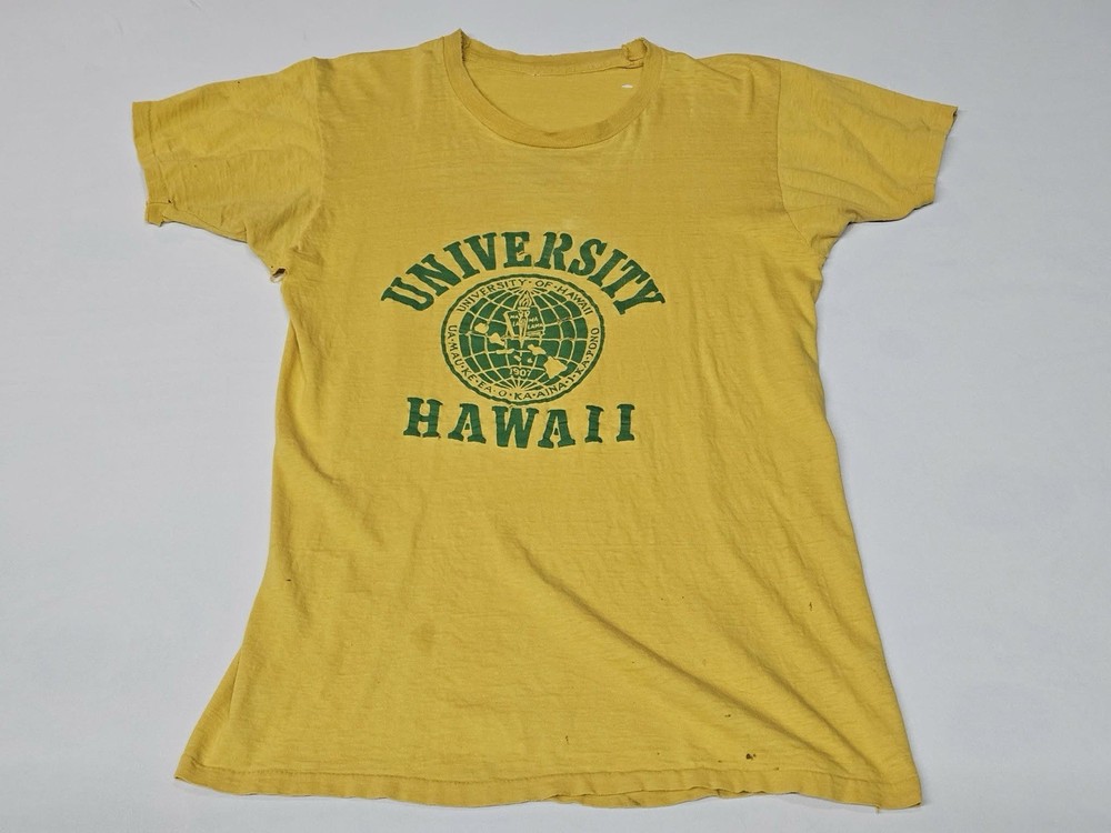 Vintage University of Hawaii T-Shirt Yellow Green College Single Stitch Tee