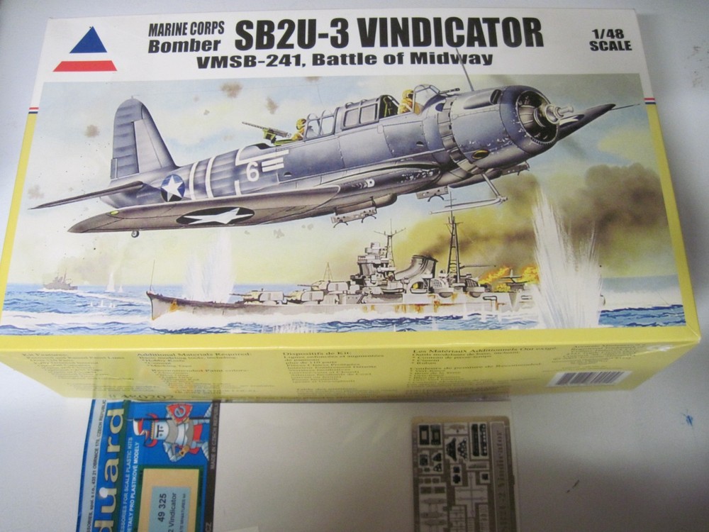 Accurate Miniature   1/48   SB2U-3   Vindicator   Model Kit + Detail Sets-image
