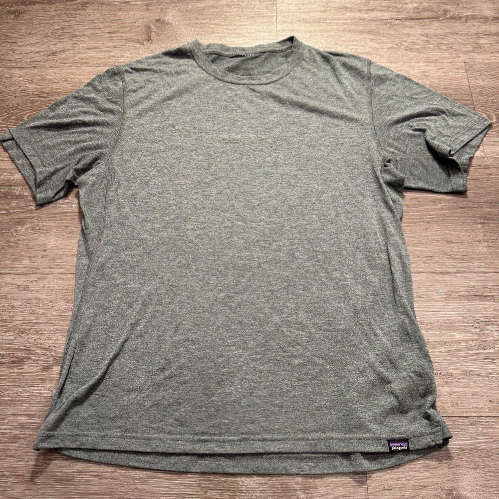 Patagonia Shirt Womens Medium Gray Capilene Cool Trail Short Sleeve Base Layer