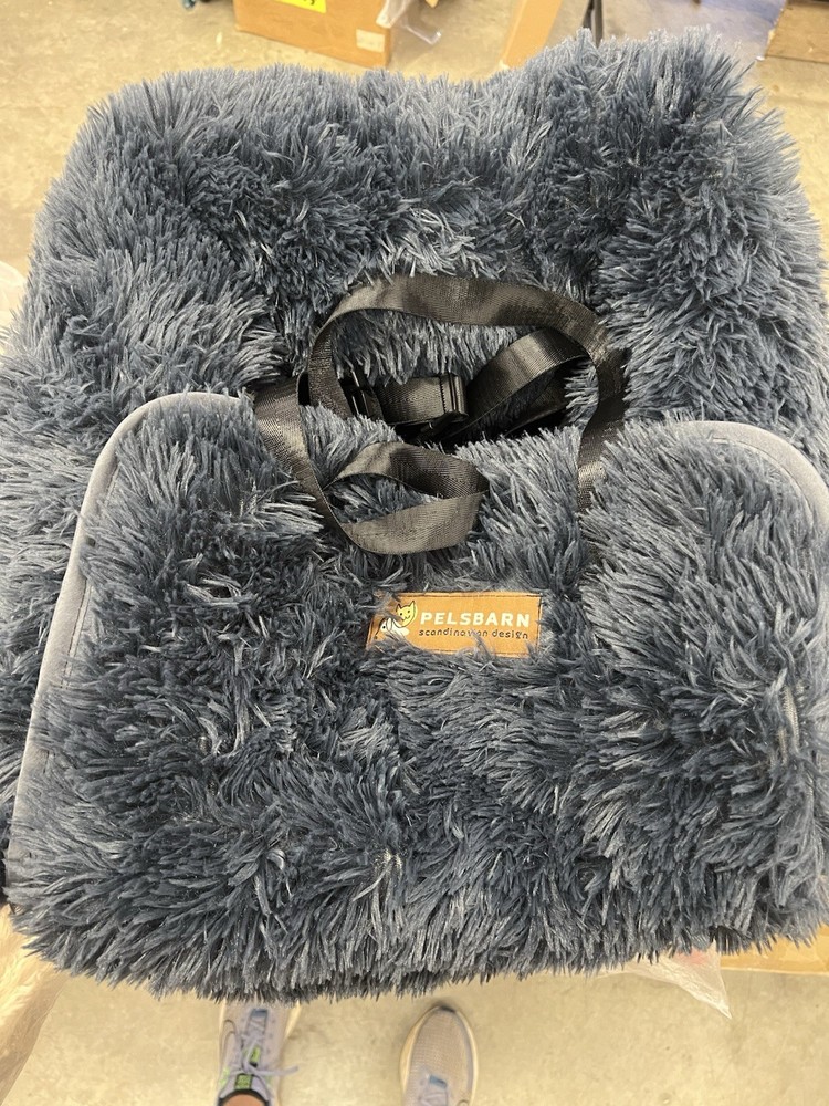 Pelsbarn Medium Pet Travel Bed color Dark Grey. New