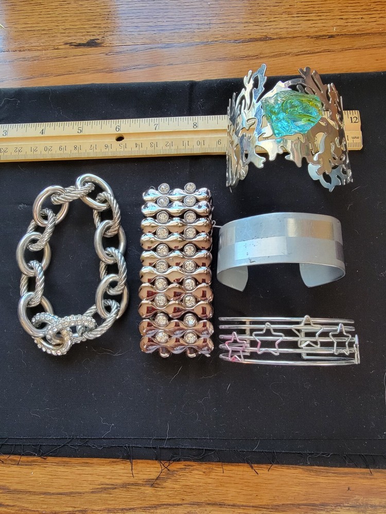 Lot Of 5 Bracelets Cuff And Stretch