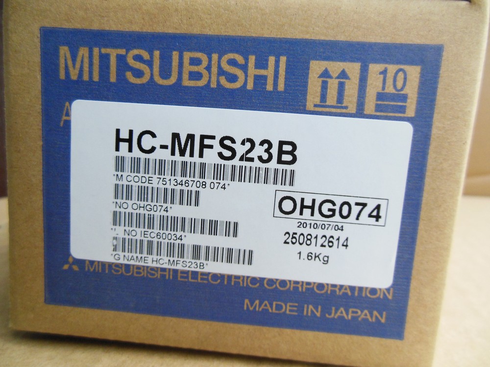 1PC MITSUBISHI SERVO MOTOR HC-MFS23B HCMFS23B New In Box Expedited Shipping