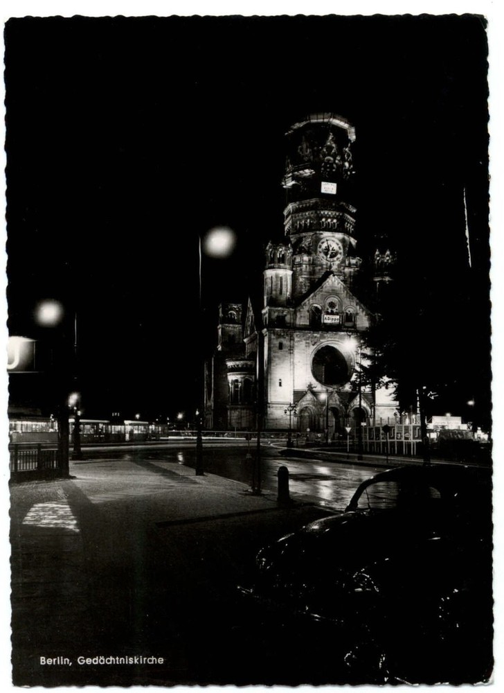 Berlin Germany Memorial Church vintage RPPC postcard sku029