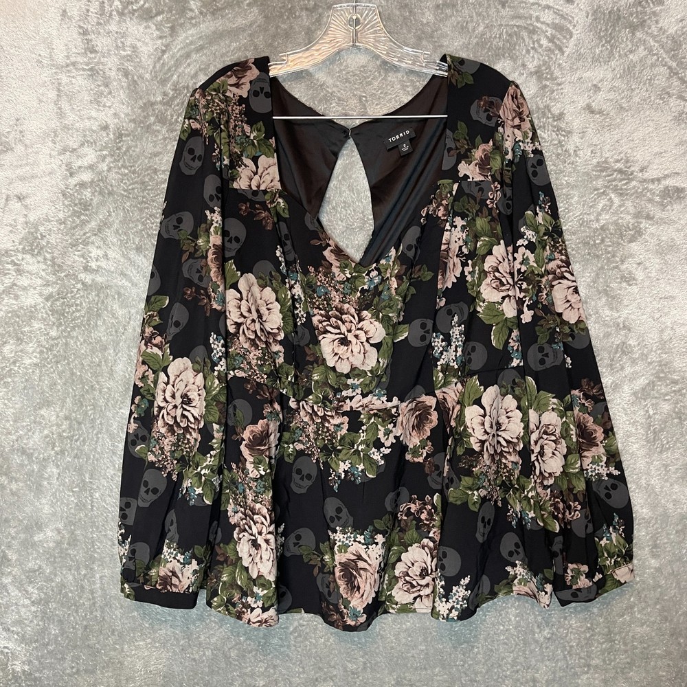 Torrid 2 Women Dark Floral Skull Crepe Sweetheart Peplum Chiffon Blouse 2X Plus