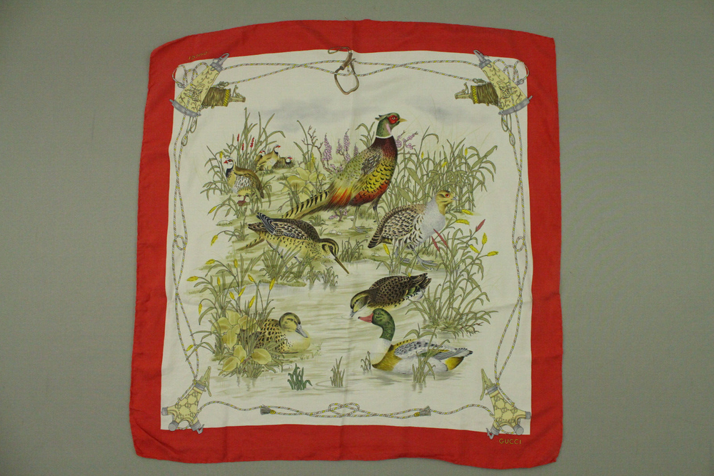 Vintage 70s 80s GUCCI Rare Authentic Silk Seta Scarf