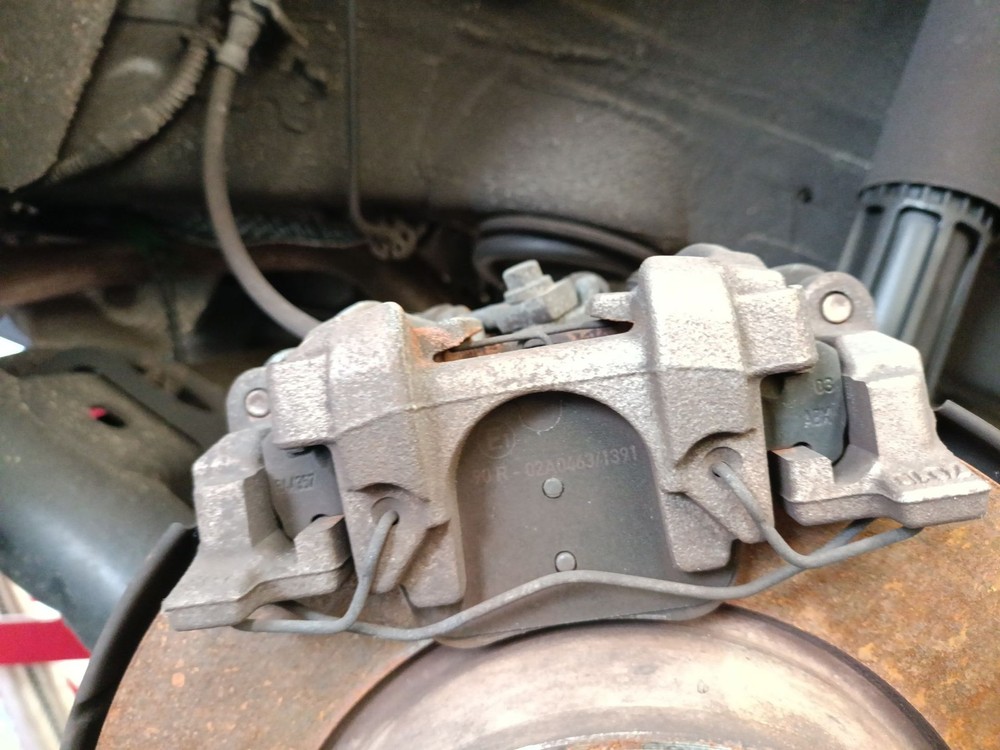 5Q0615423E BRAKE CALIPER REAR LEFT / 199815 FOR VOLKSWAGEN GOLF VII VARIANT BA5