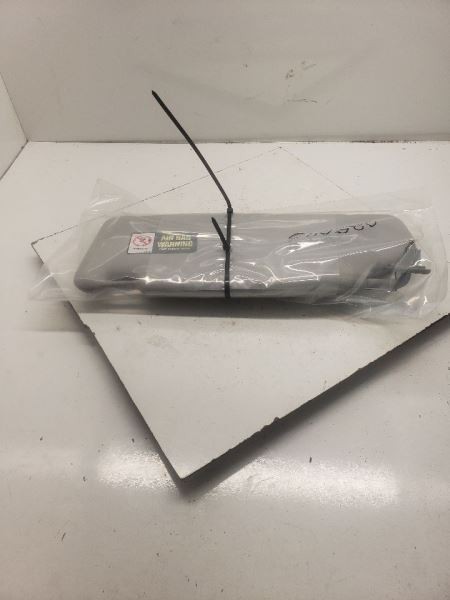 Volvo 40 Series 00-03 Passenger Sun Visor Non-Illuminated 922618