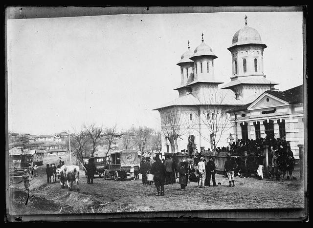 Galetz Danube River 1919 American Red Cross Clothing Distribution Day