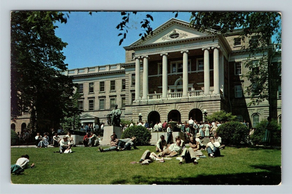 Madison WI-Wisconsin, Bascom Hall, University Wisconsin, Vintage Postcard