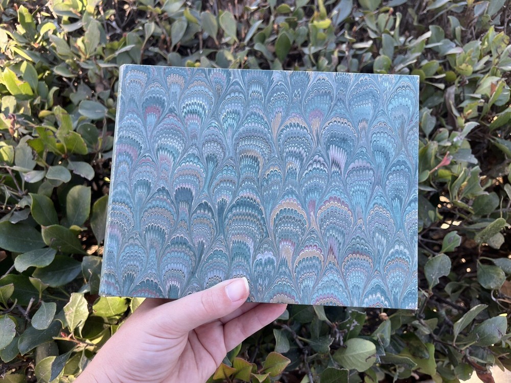 Il Papiro Italy marbleized photo album 29 acid free pages + wax paper interleave-image