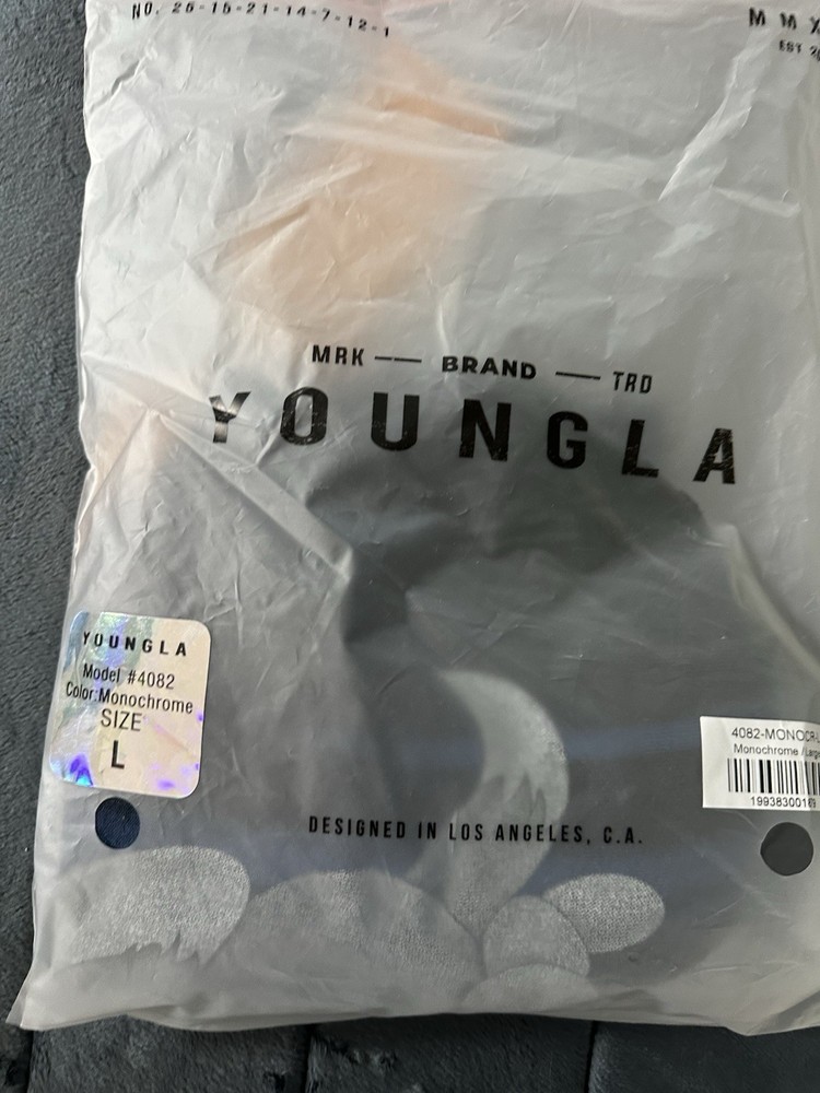 YoungLA Graphic T-Shirt Tom& Jerry Print Size Large Black Color