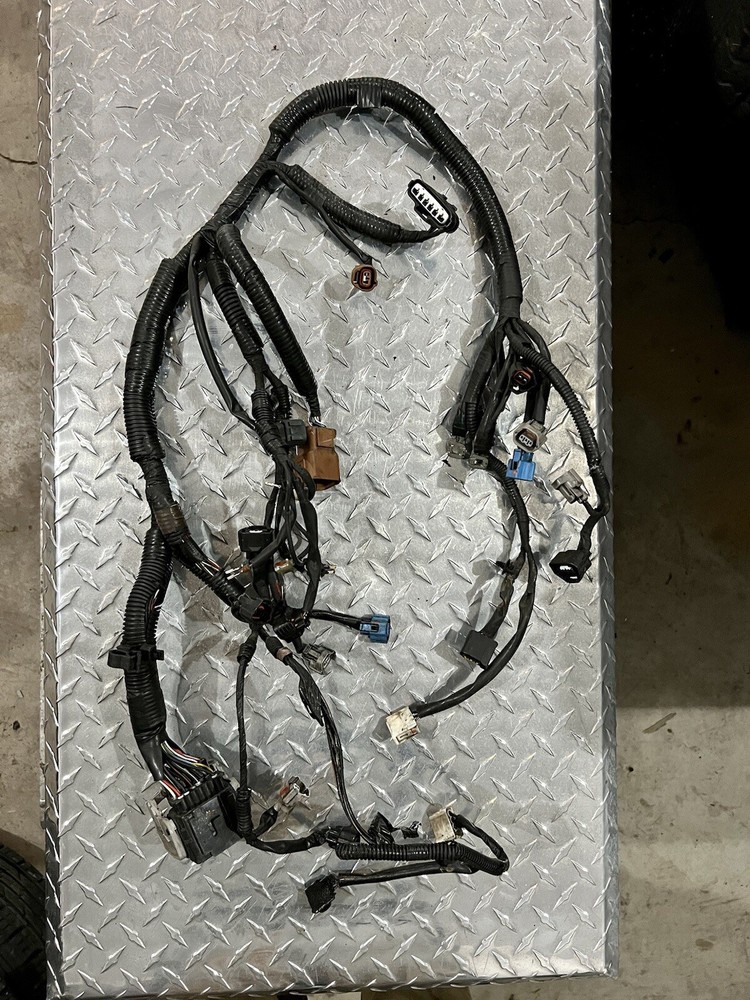 2004 Subaru Forester XT 2.5L OEM Intake Manifold Engine Harness