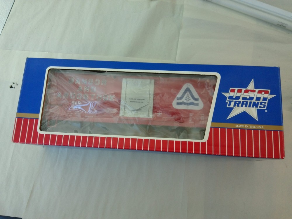 USA Trains R19065 G Scale Steel Box Car Bangor & Aroostook #4576