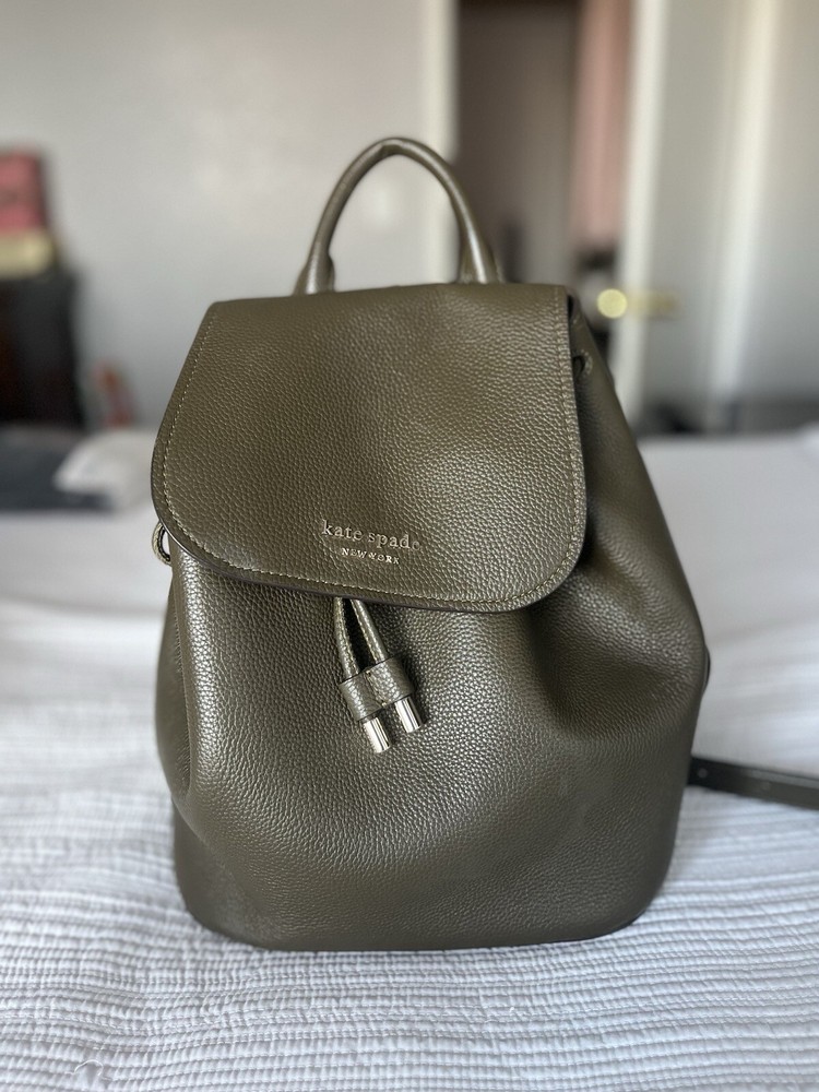 Kate spade Lizzie Medium Black Flap Backpack WKR00345