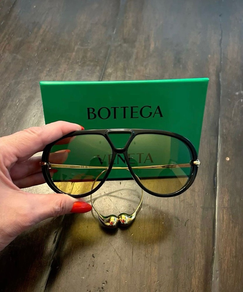 BOTTEGA VENETA BV1273 Black Gold Sunglasses
