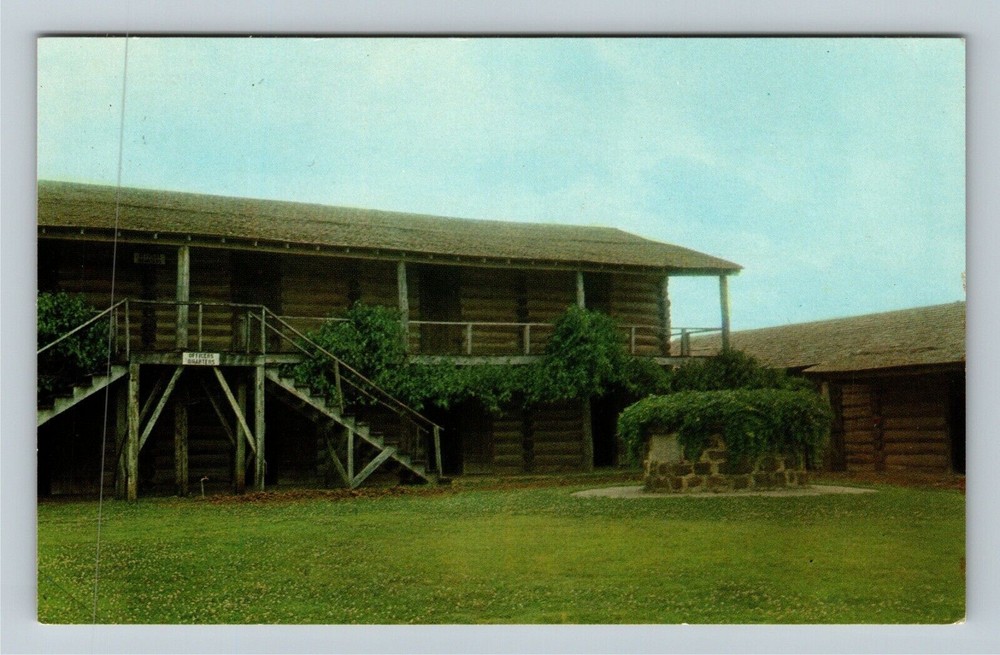 Fort Gibson OK-Oklahoma, Stockade, Officers Quarters, Old Well Vintage Postcard