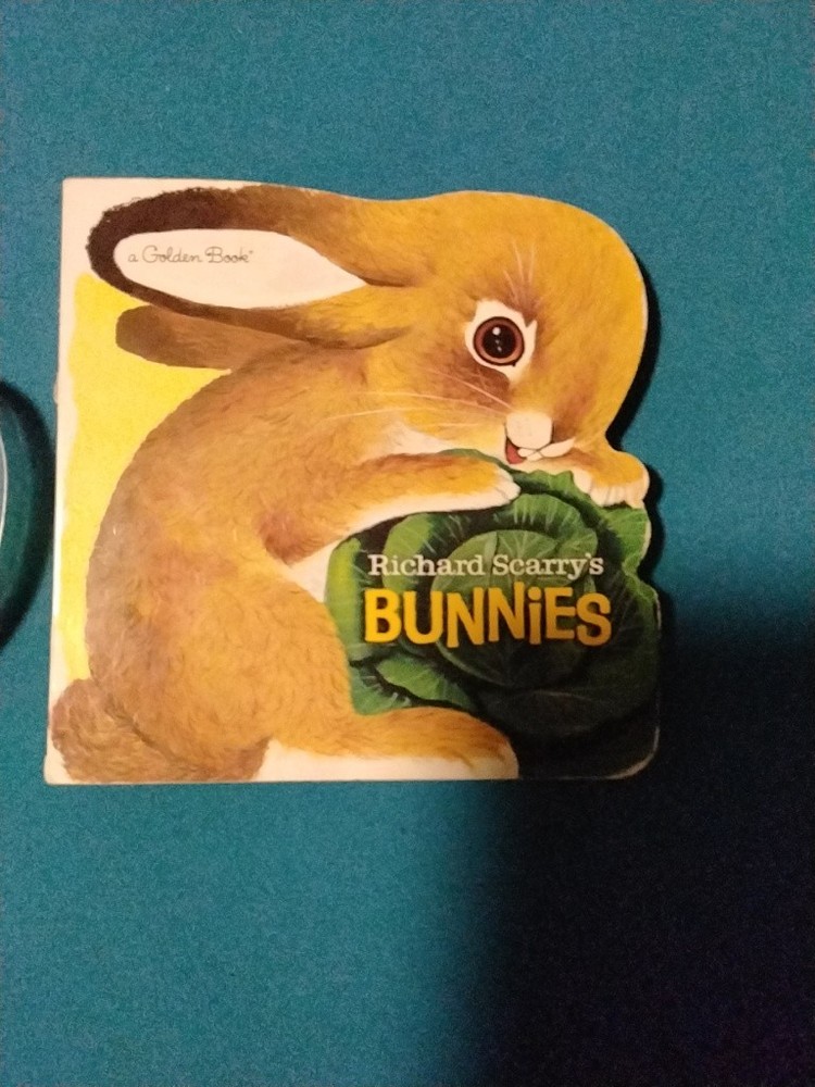 Richard Scarry's Bunnies: A Board Book for Babies and Toddlers  A Golden Book