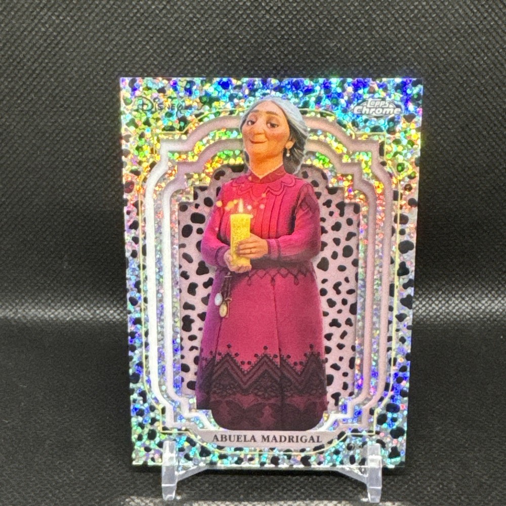 2024 Topps Chrome Disney Abuela Madrigal Refractor Black and White Speckle #/101-image