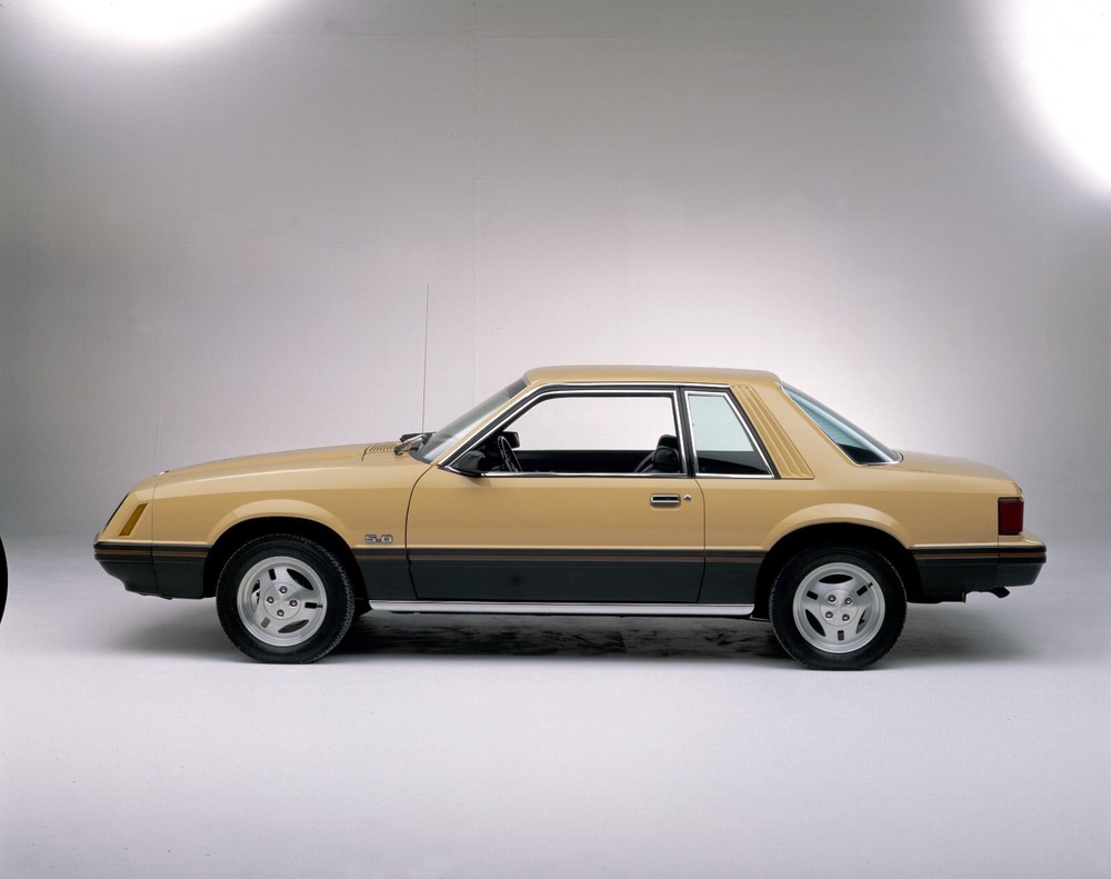 1979 Ford Mustang coupe | 24x36 inch POSTER | vintage classic car