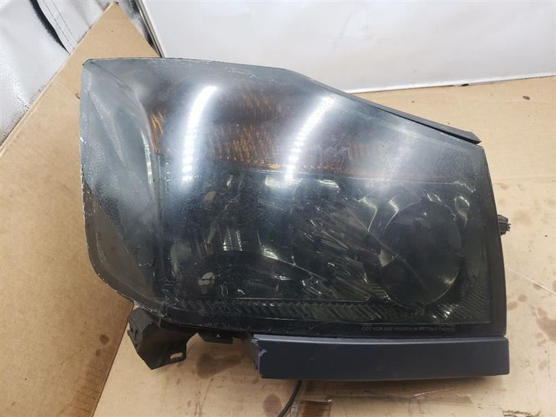 04-07 Nissan Armada Right Passenger Headlight Replacement 336521  