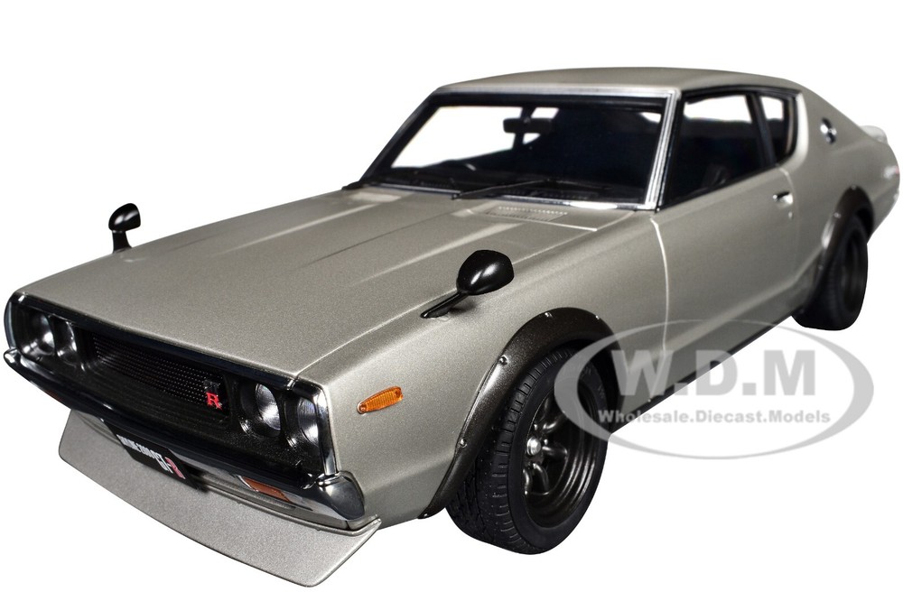 Nissan Skyline 2000Gt-R (Kpgc110) Tuned Ver. Rhd Silver 1/18 By Autoart 77466
