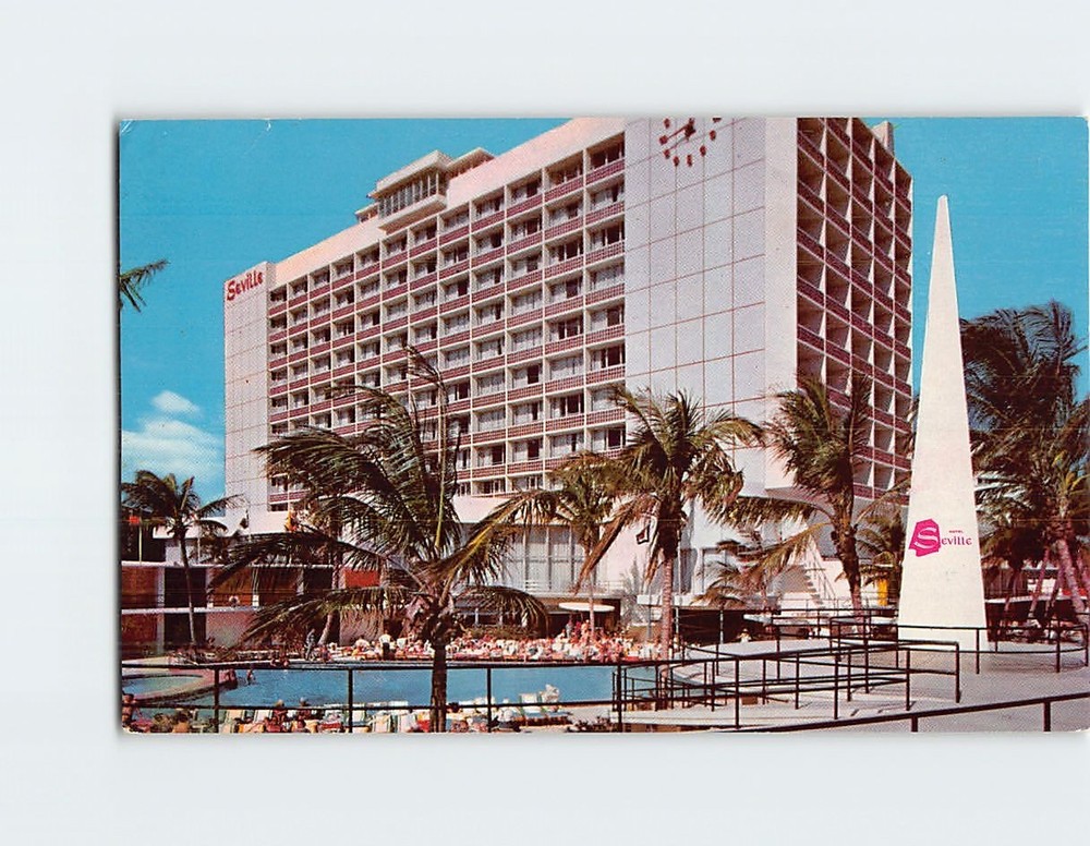 Postcard The Seville Miami Beach Florida USA